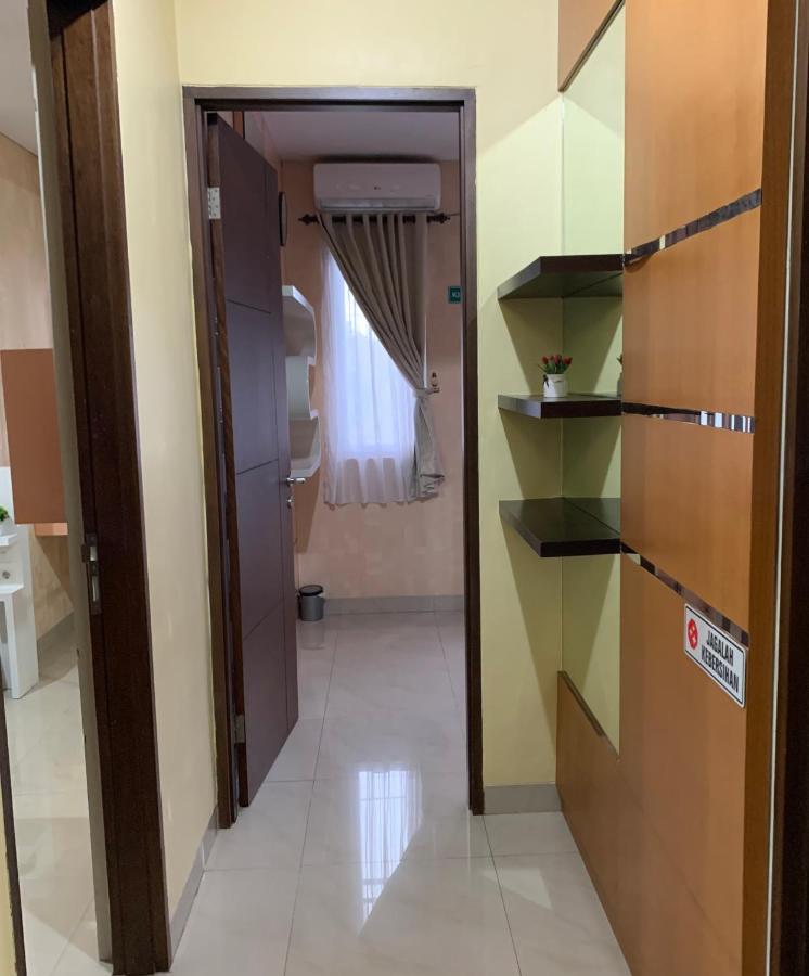 Platinum Setramurni Guest House Bandung 3Br Exterior foto