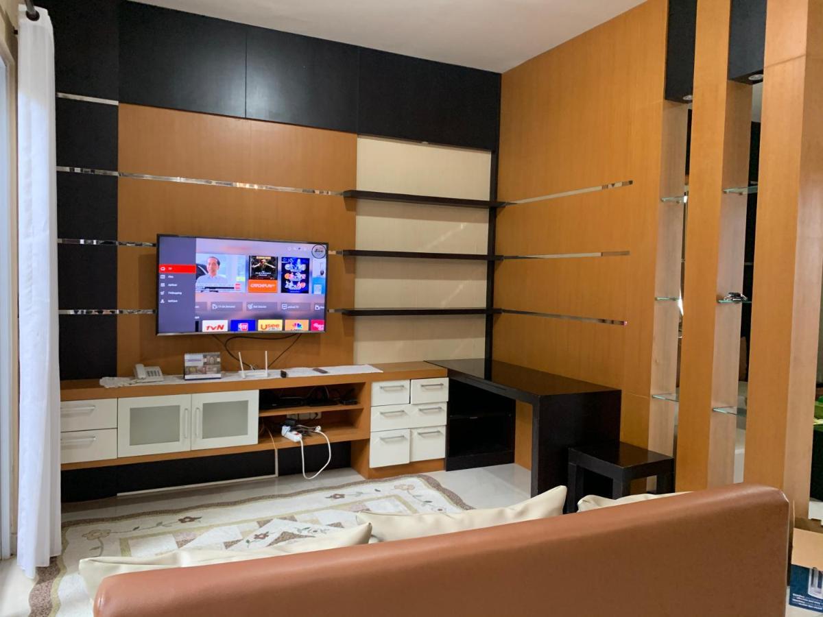 Platinum Setramurni Guest House Bandung 3Br Exterior foto